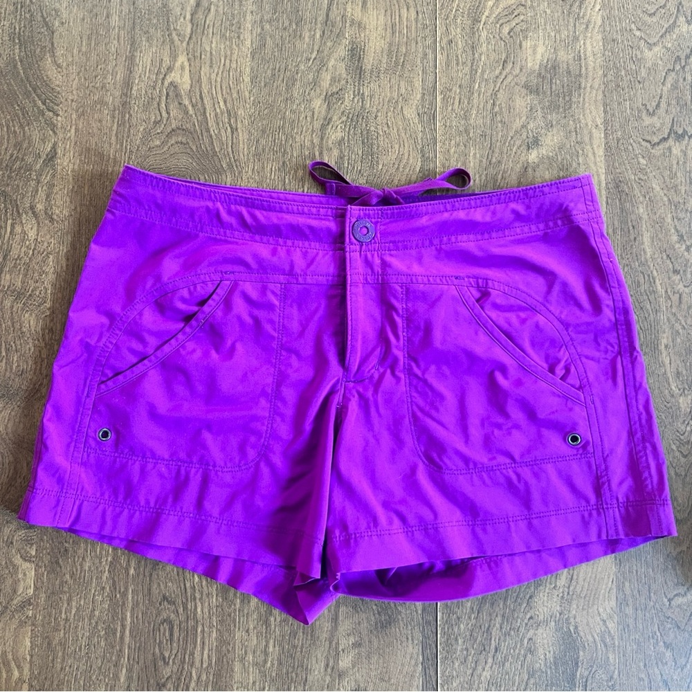 The most comfortable Athleta board shorts—purple—size 4.